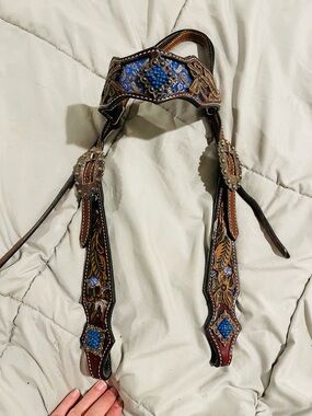 Hand-Tooled Brown Leather Headstall with Blue Stone Accents